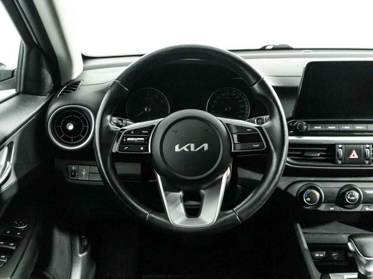 Kia Cerato 2021 года с пробегом. Фото: #21