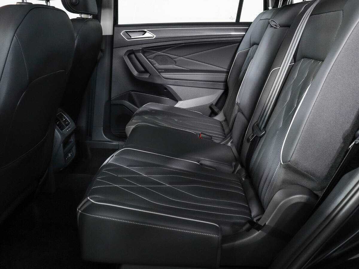 Volkswagen Tiguan 2023 года с пробегом. Фото: #8