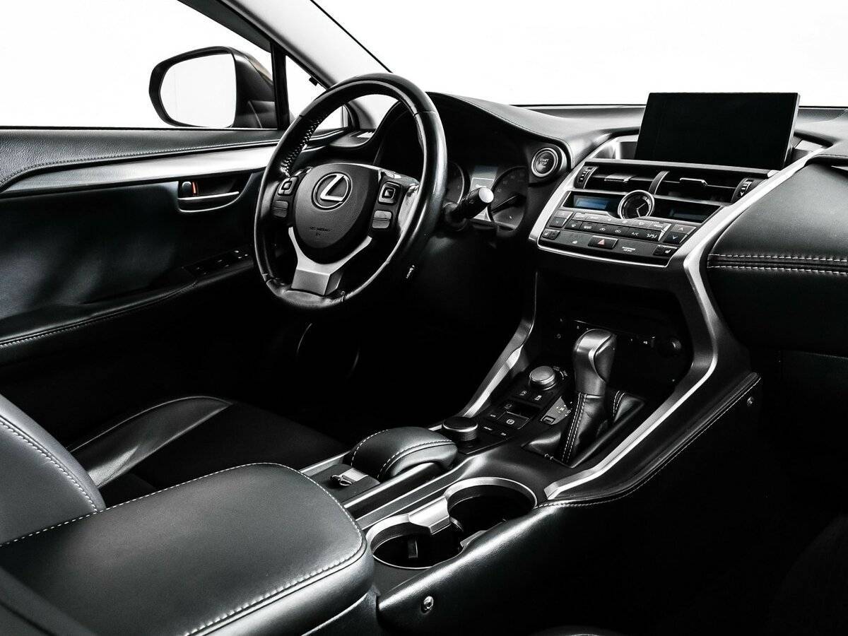 Lexus NX 2016 года с пробегом. Фото: #8