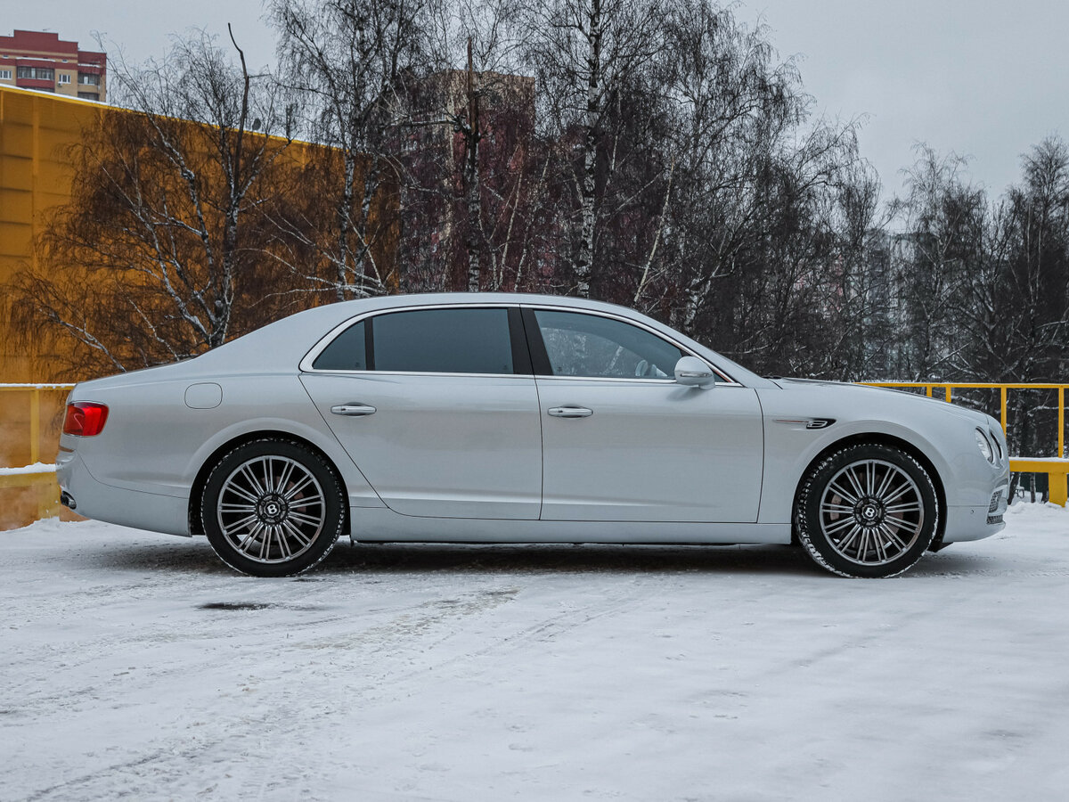Bentley Flying Spur 2014 года с пробегом. Фото: #2