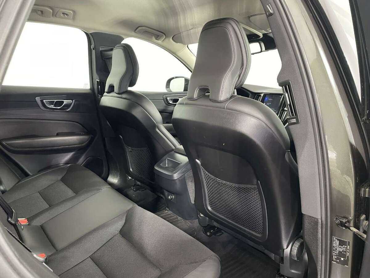 Volvo XC60 2019 года с пробегом. Фото: #15