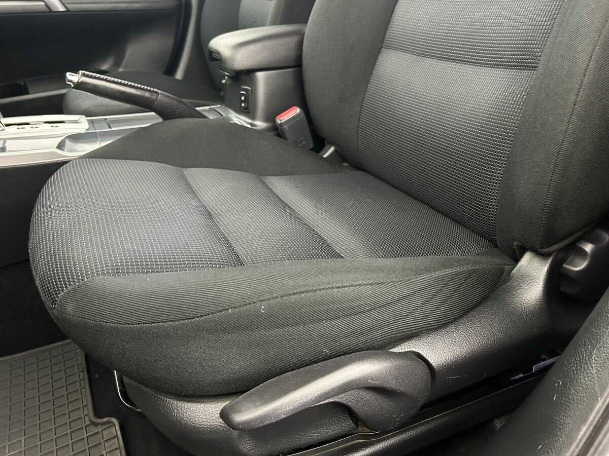 Mazda 6 2005 года с пробегом. Фото: #9