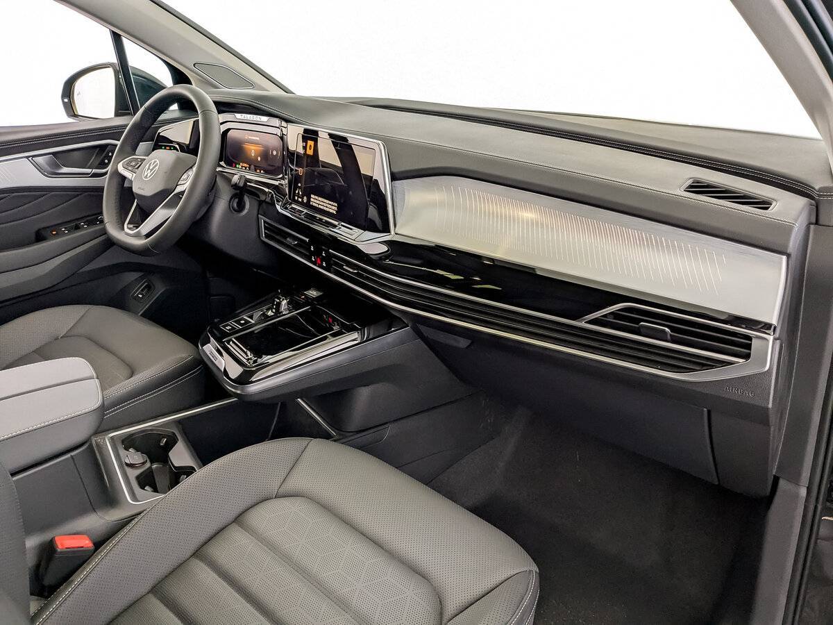 Volkswagen Talagon 2025 года с пробегом. Фото: #8