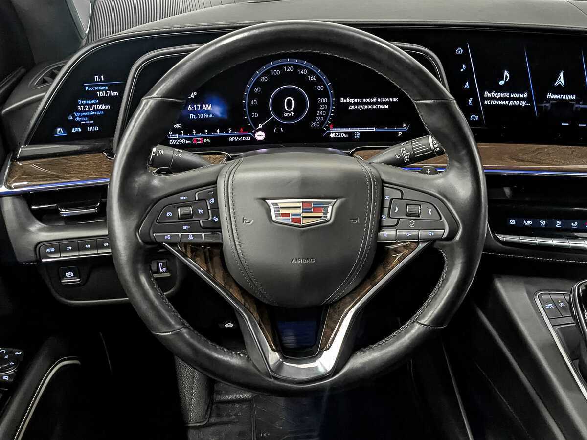Cadillac Escalade 2021 года с пробегом. Фото: #18