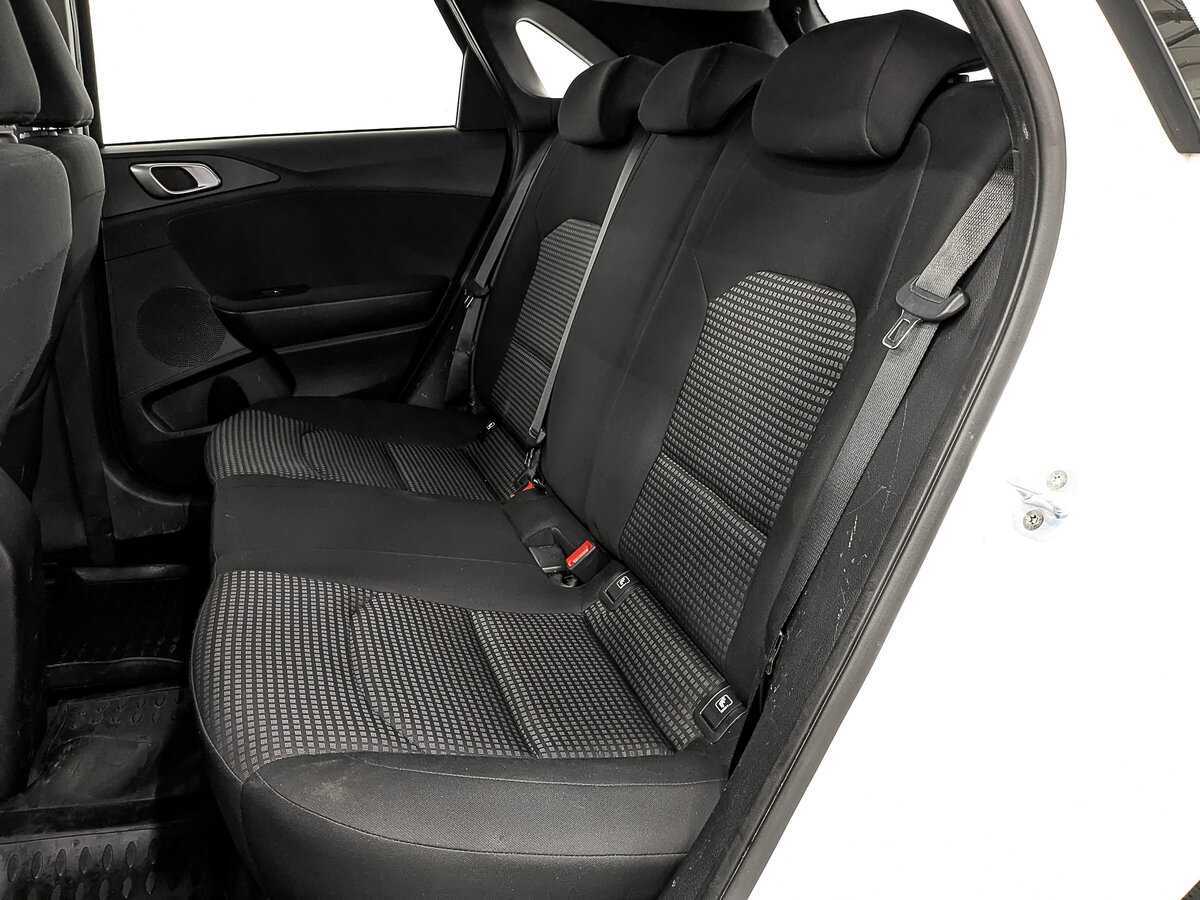 Kia Ceed 2018 года с пробегом. Фото: #15