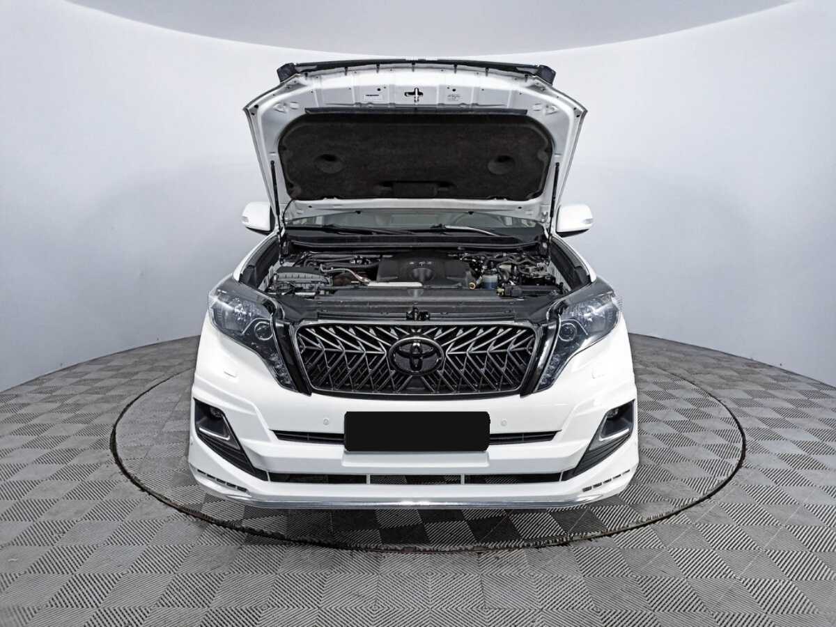 Toyota Land Cruiser Prado 2017 года с пробегом. Фото: #8