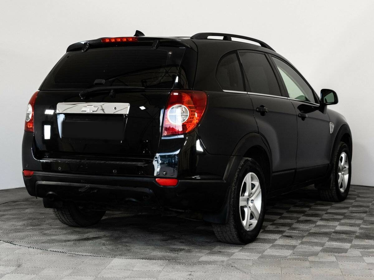 Chevrolet Captiva 2009 года с пробегом. Фото: #4