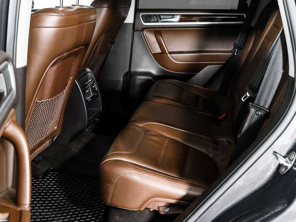 Volkswagen Touareg 2011 года с пробегом. Фото: #10