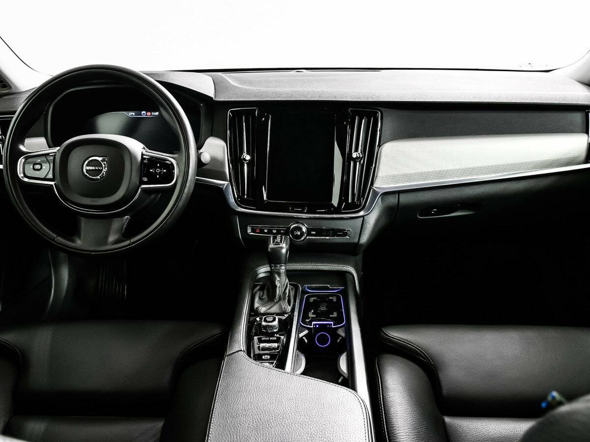 Volvo S90 2020 года с пробегом. Фото: #10