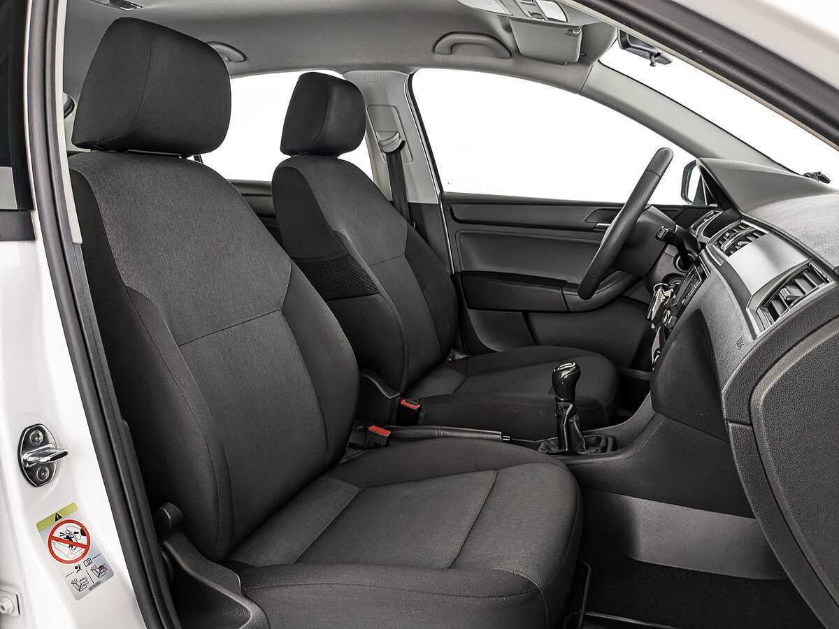 Skoda Rapid 2017 года с пробегом. Фото: #22