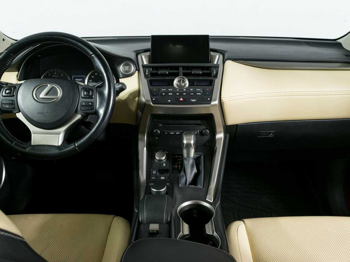 Lexus NX 2015 года с пробегом. Фото: #8