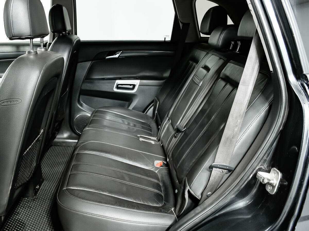 Opel Antara 2011 года с пробегом. Фото: #10