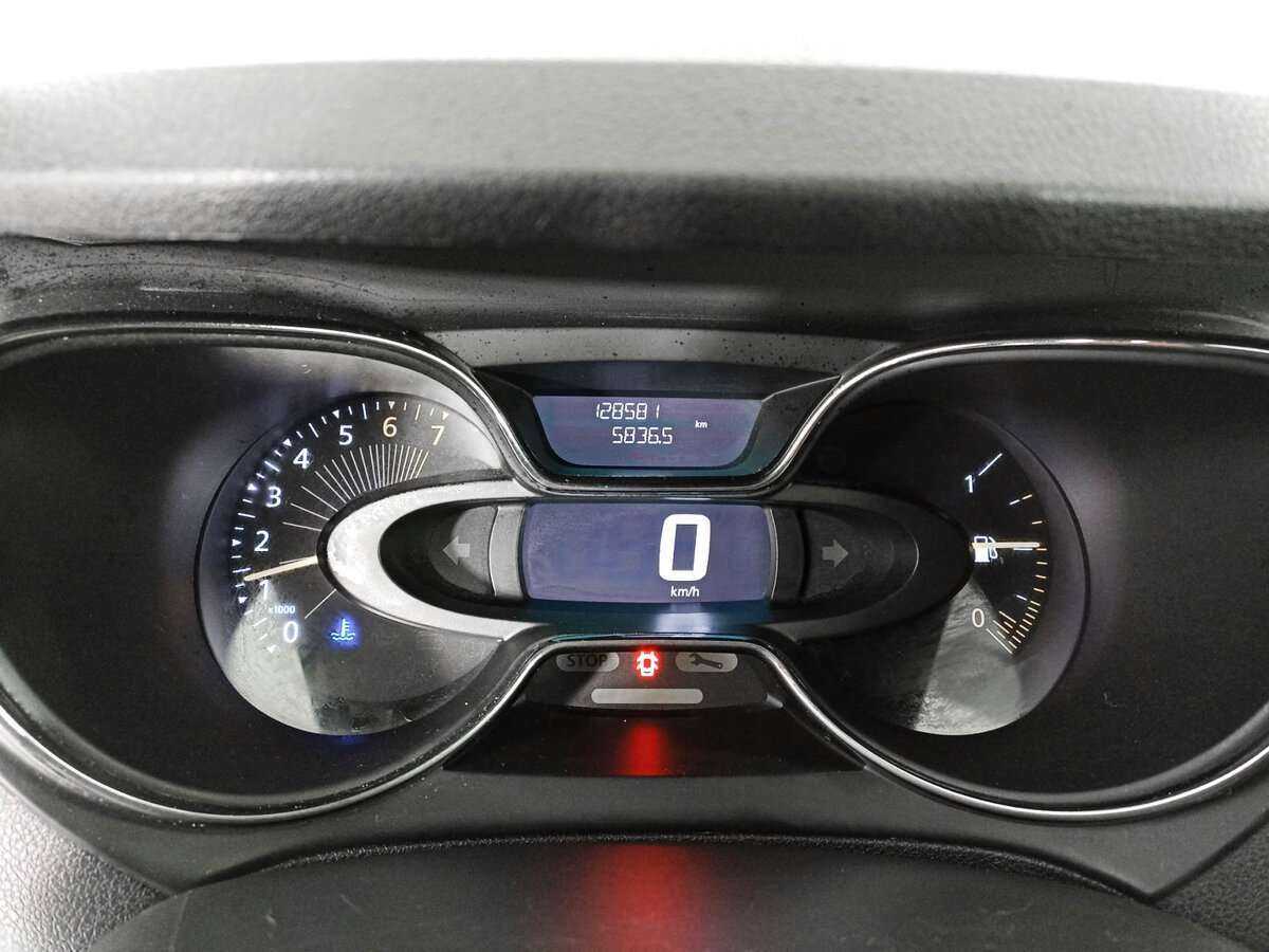 Renault Kaptur 2016 года с пробегом. Фото: #10