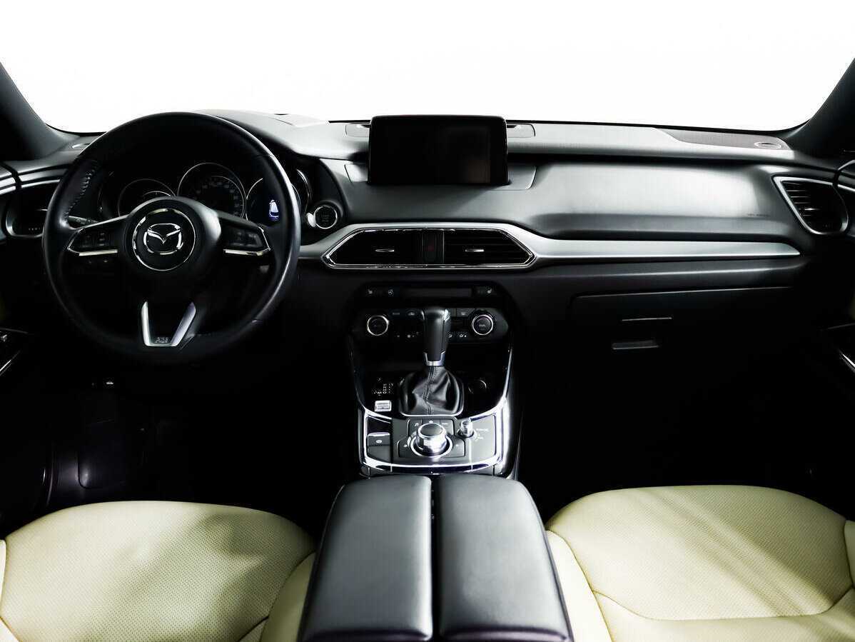 Mazda CX-9 2018 года с пробегом. Фото: #9