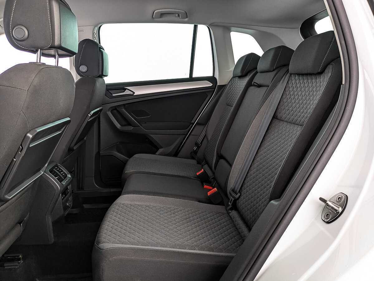 Volkswagen Tiguan 2018 года с пробегом. Фото: #17