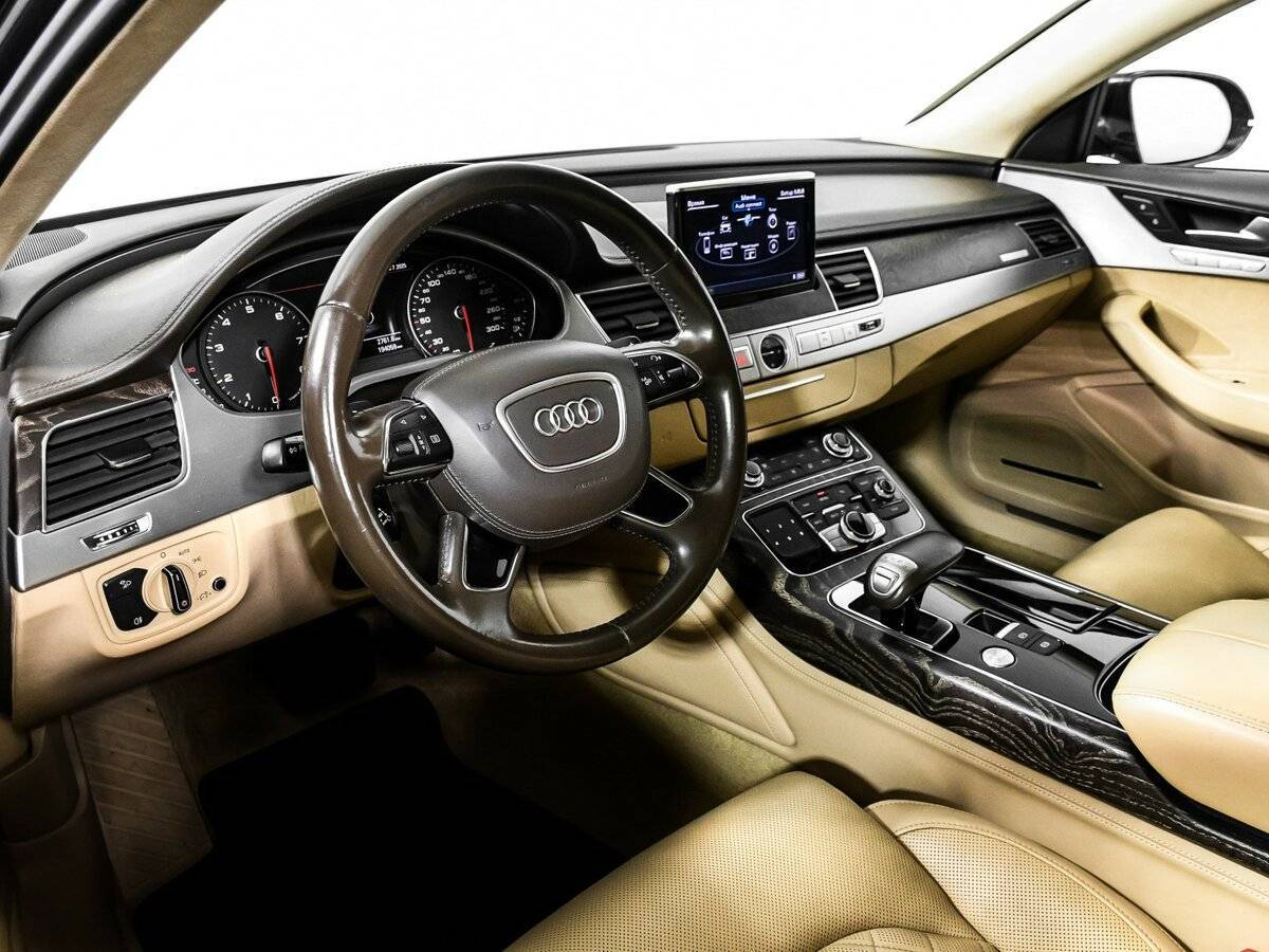 Audi A8 2015 года с пробегом. Фото: #12