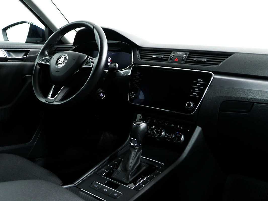 Skoda Superb 2020 года с пробегом. Фото: #8