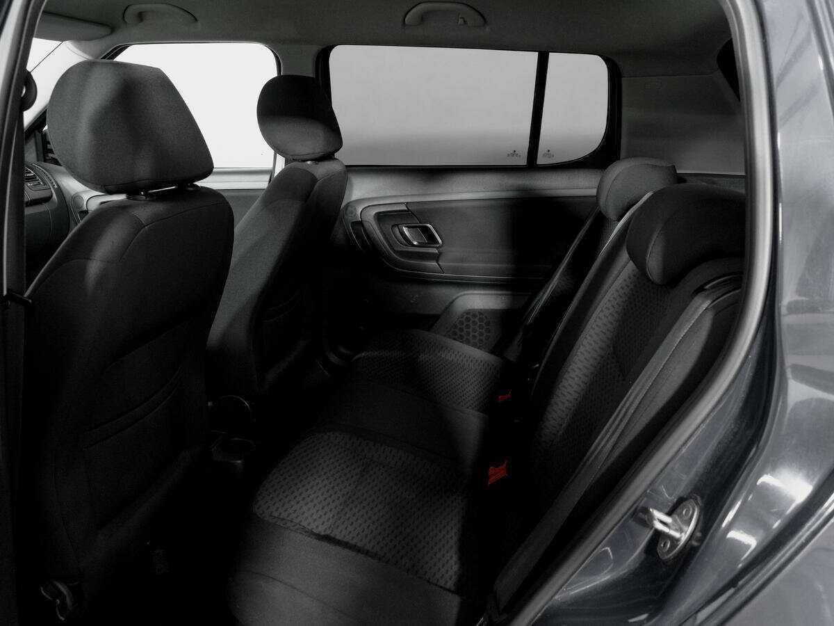 Skoda Fabia 2010 года с пробегом. Фото: #9