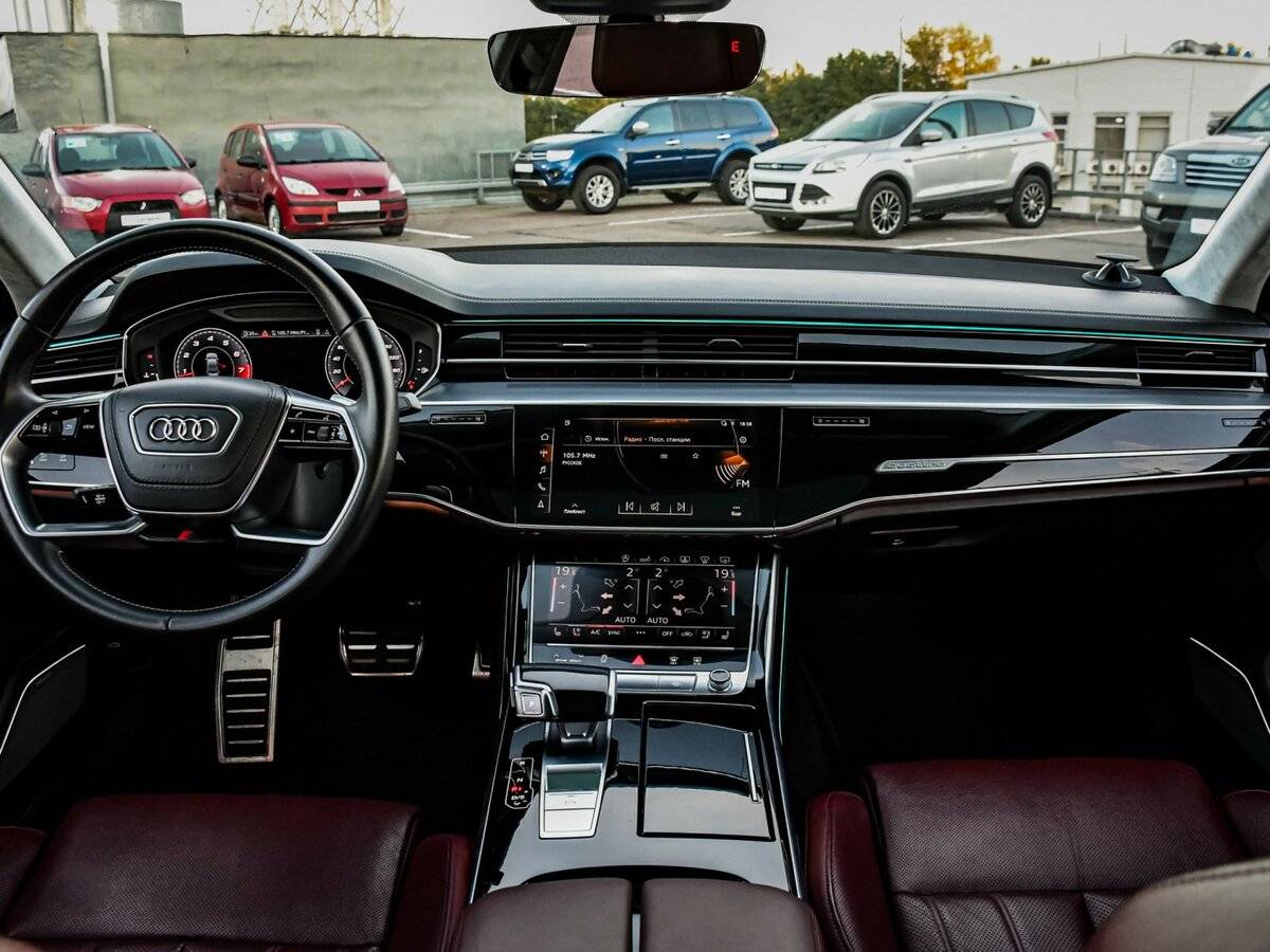 Audi S8 2020 года с пробегом. Фото: #9