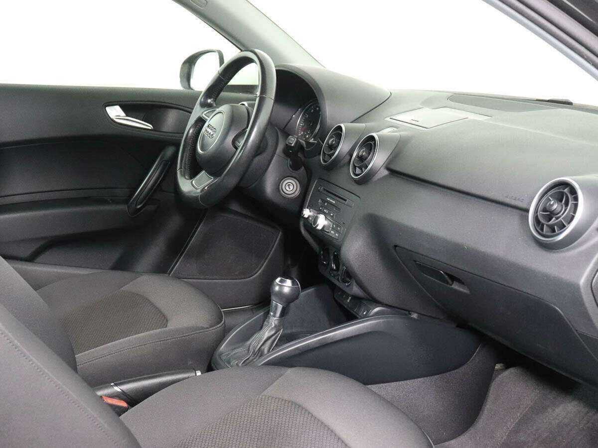 Audi A1 2011 года с пробегом. Фото: #6
