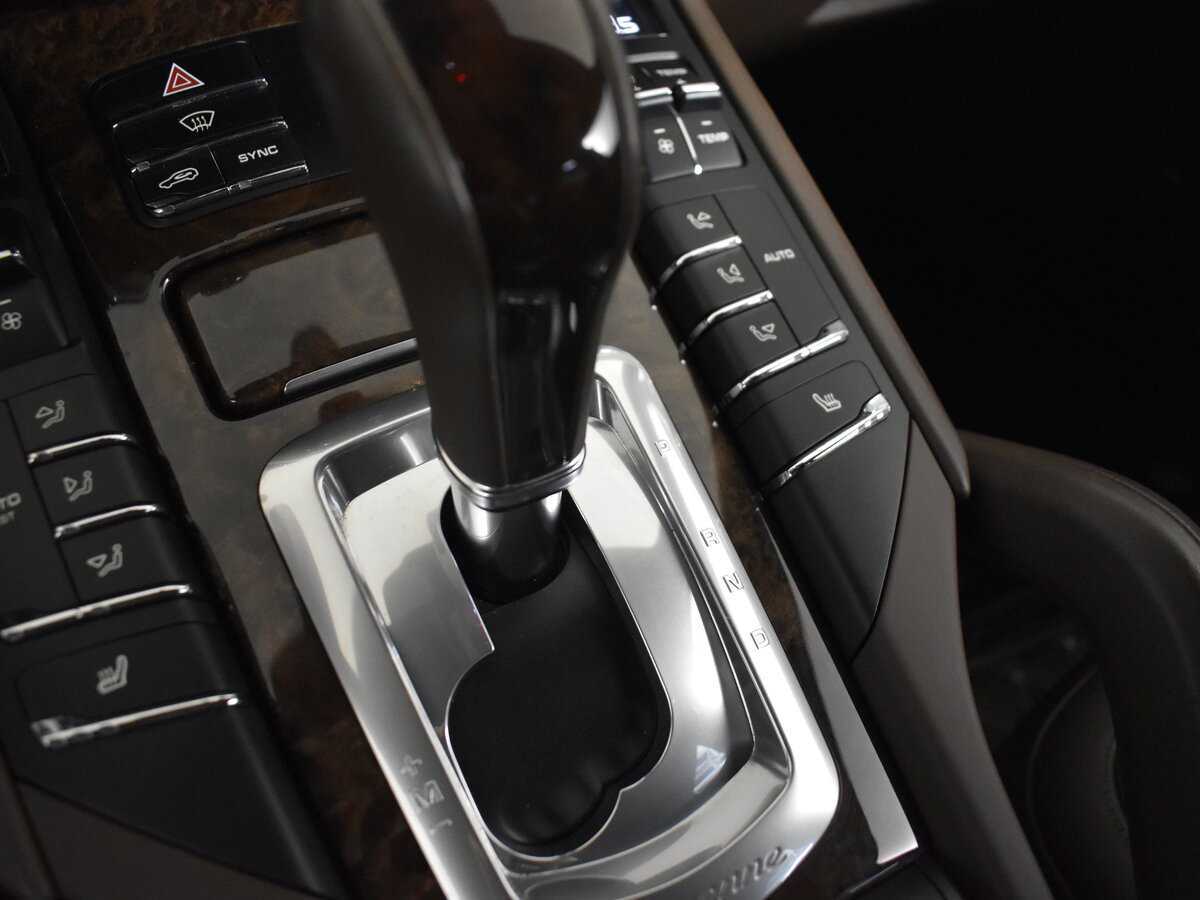 Porsche Cayenne 2015 года с пробегом. Фото: #19