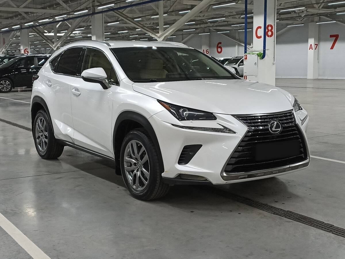 Lexus NX 2018 года с пробегом. Фото: #2