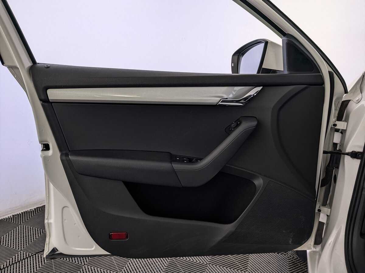 Skoda Octavia 2016 года с пробегом. Фото: #18