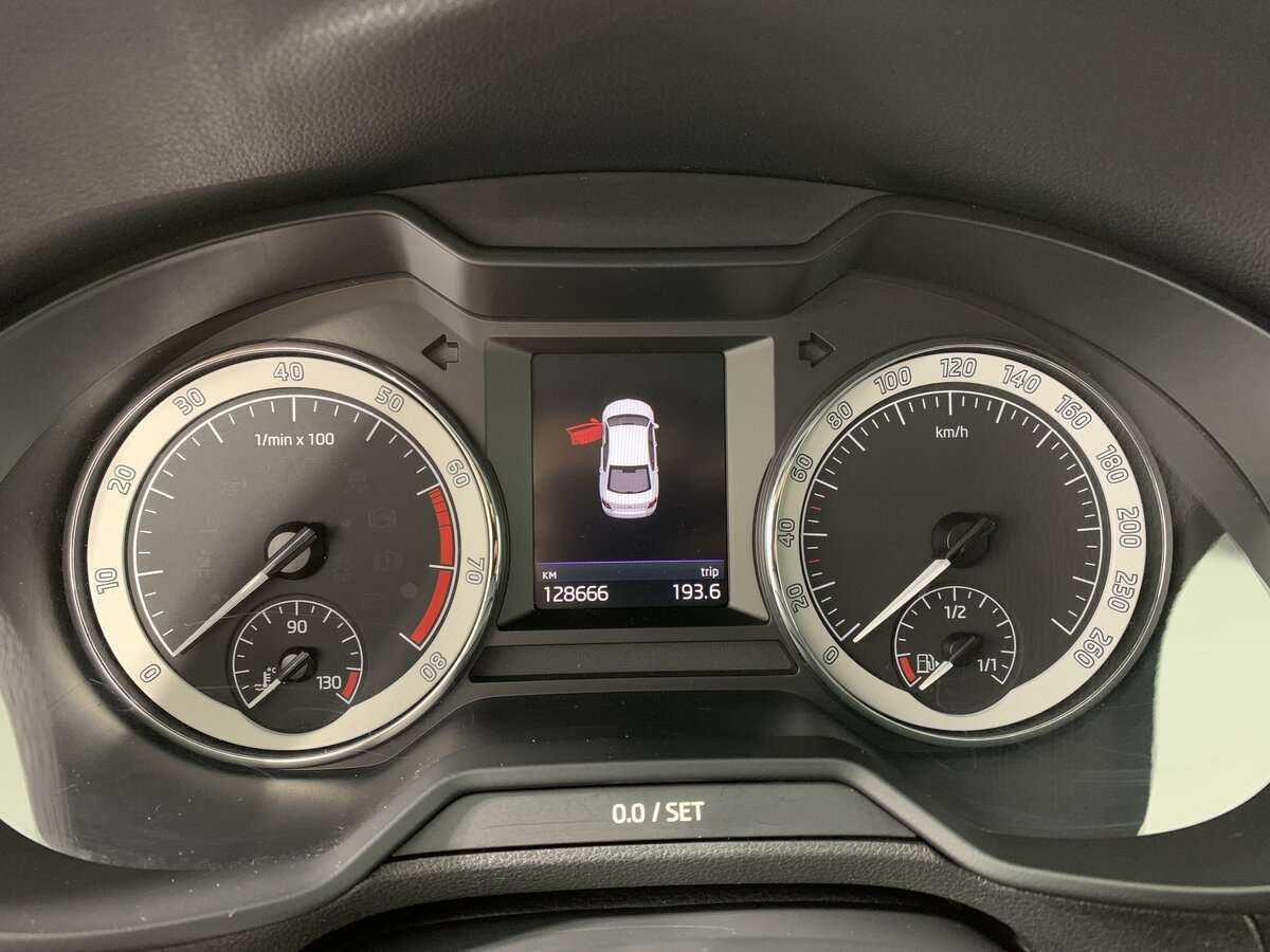 Skoda Octavia 2018 года с пробегом. Фото: #12