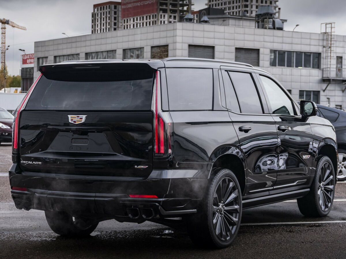 Cadillac Escalade-V 2025 года с пробегом. Фото: #6