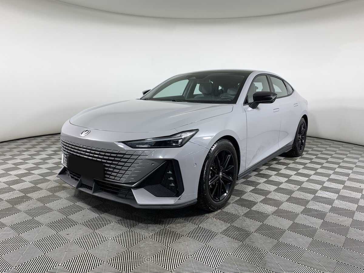 Changan UNI-V 2023 года с пробегом. Посмотреть фото