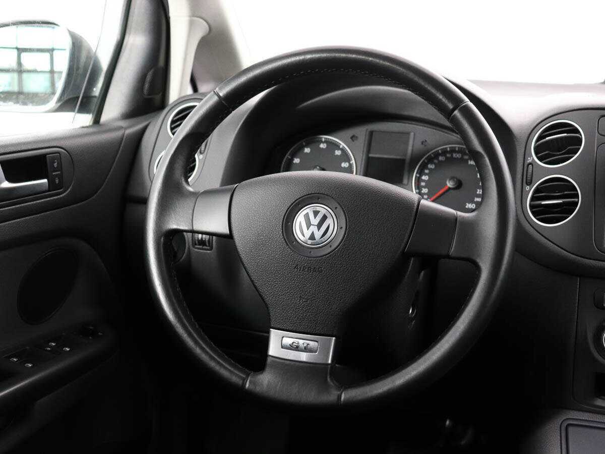 Volkswagen Golf Plus 2008 года с пробегом. Фото: #14