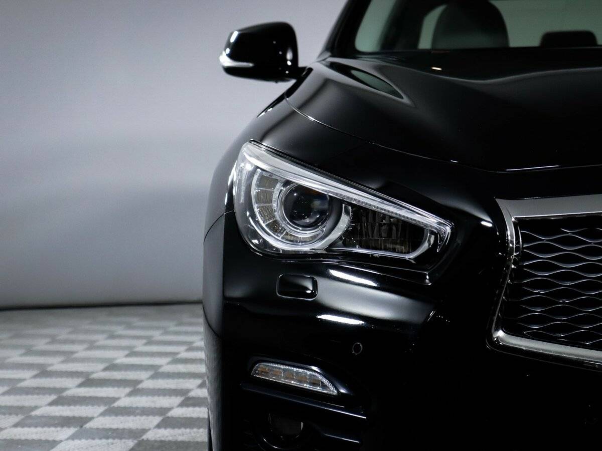 Infiniti Q50 2014 года с пробегом. Фото: #17