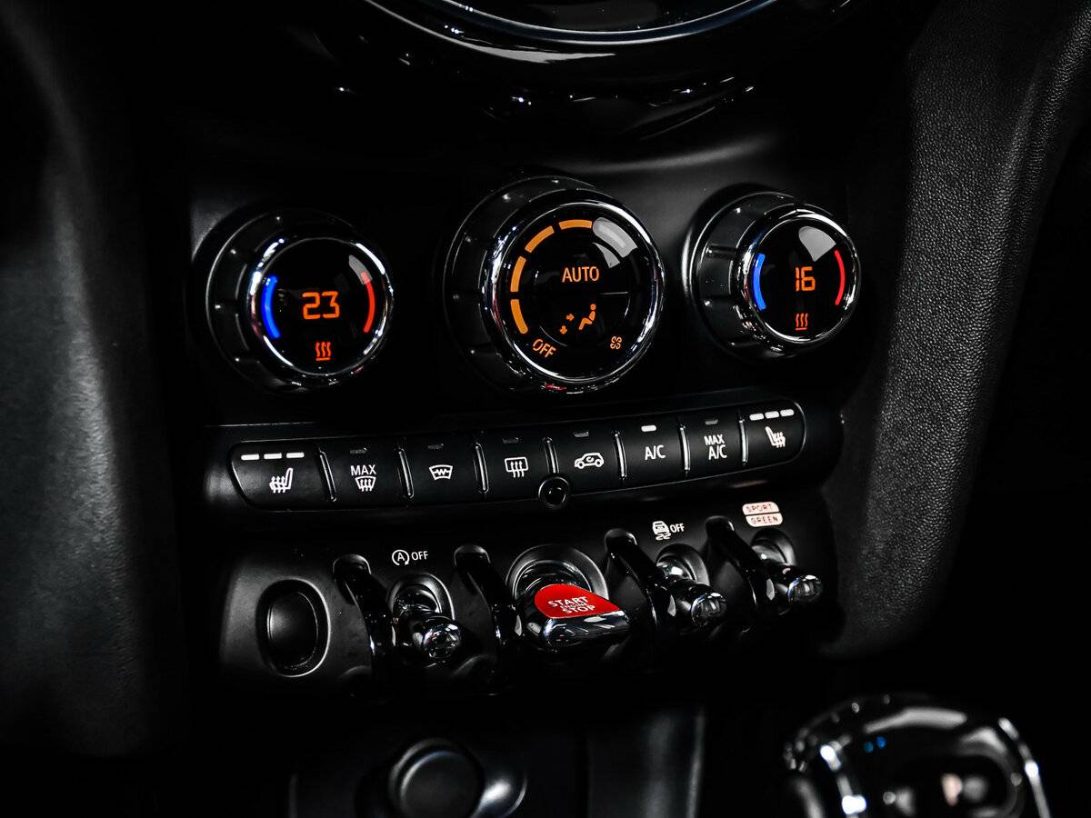 Mini Hatch 2021 года с пробегом. Фото: #15