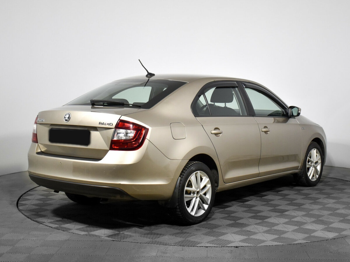 Skoda Rapid 2019 года с пробегом. Фото: #4