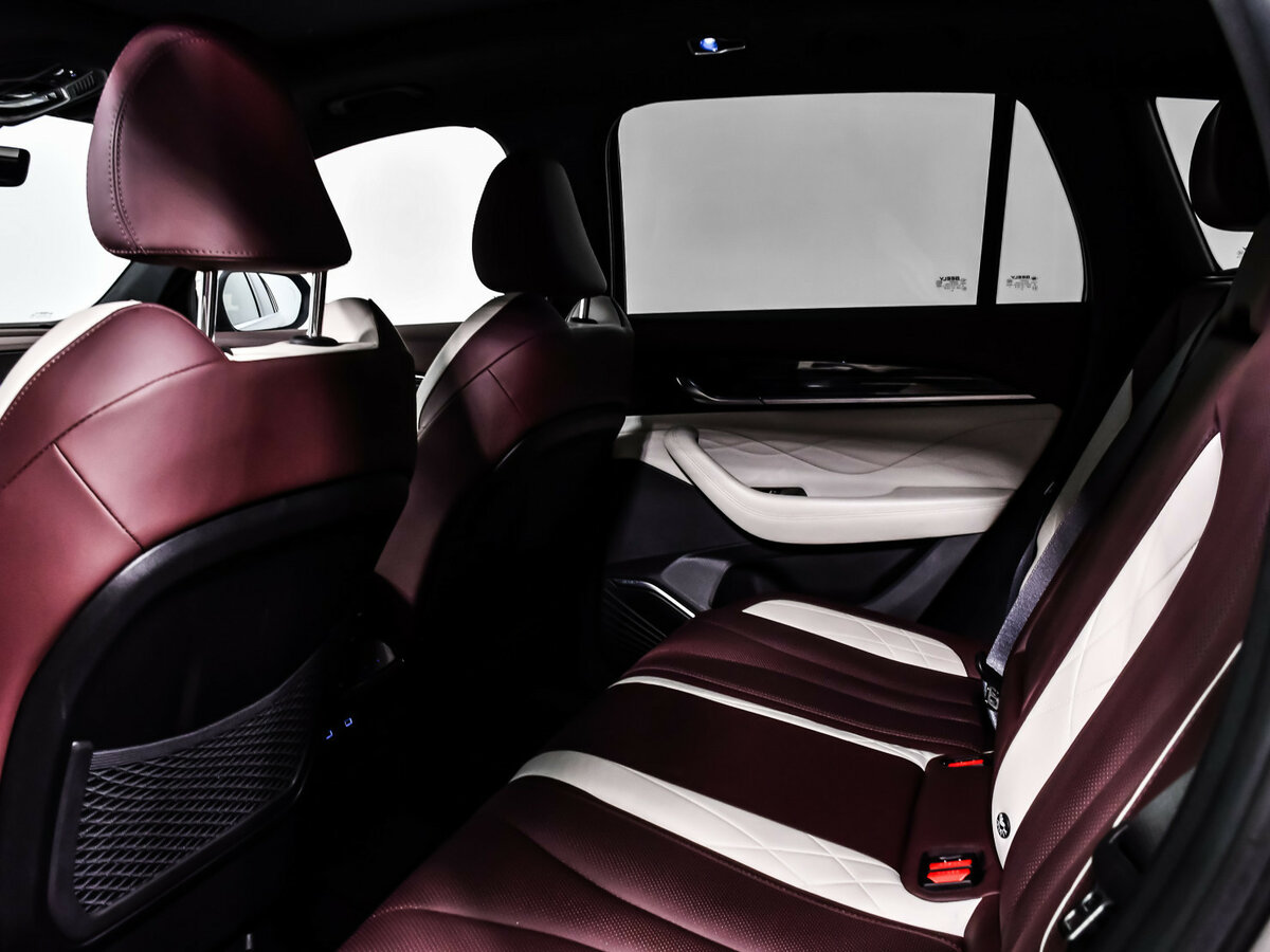 Geely Monjaro 2023 года с пробегом. Фото: #9