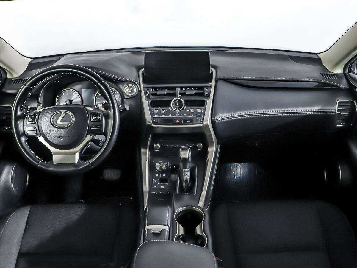 Lexus NX 2020 года с пробегом. Фото: #10