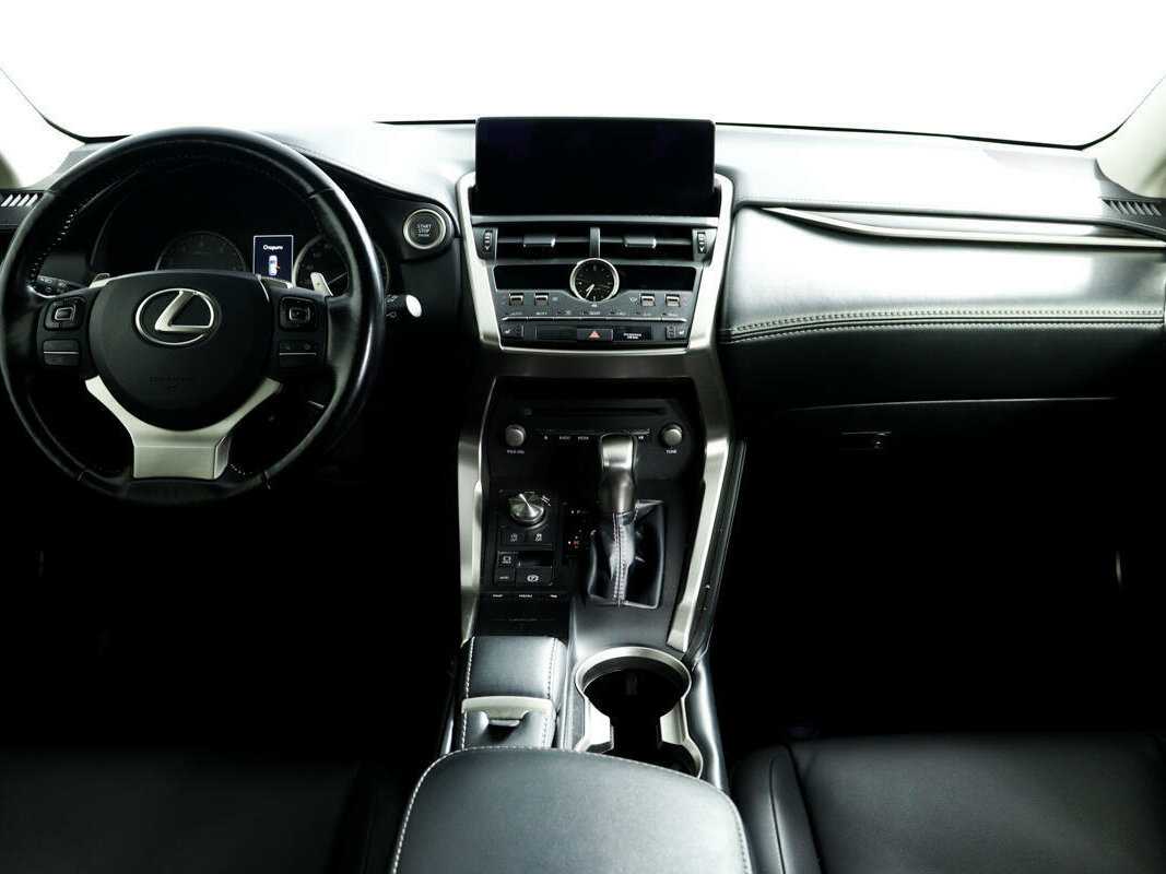 Lexus NX 2018 года с пробегом. Фото: #10