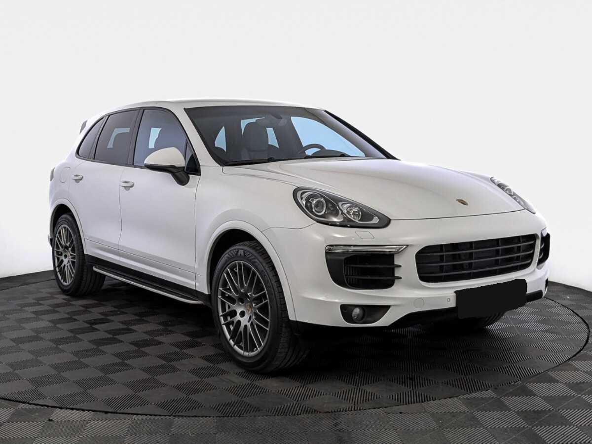 Porsche Cayenne 2016 года с пробегом. Фото: #2