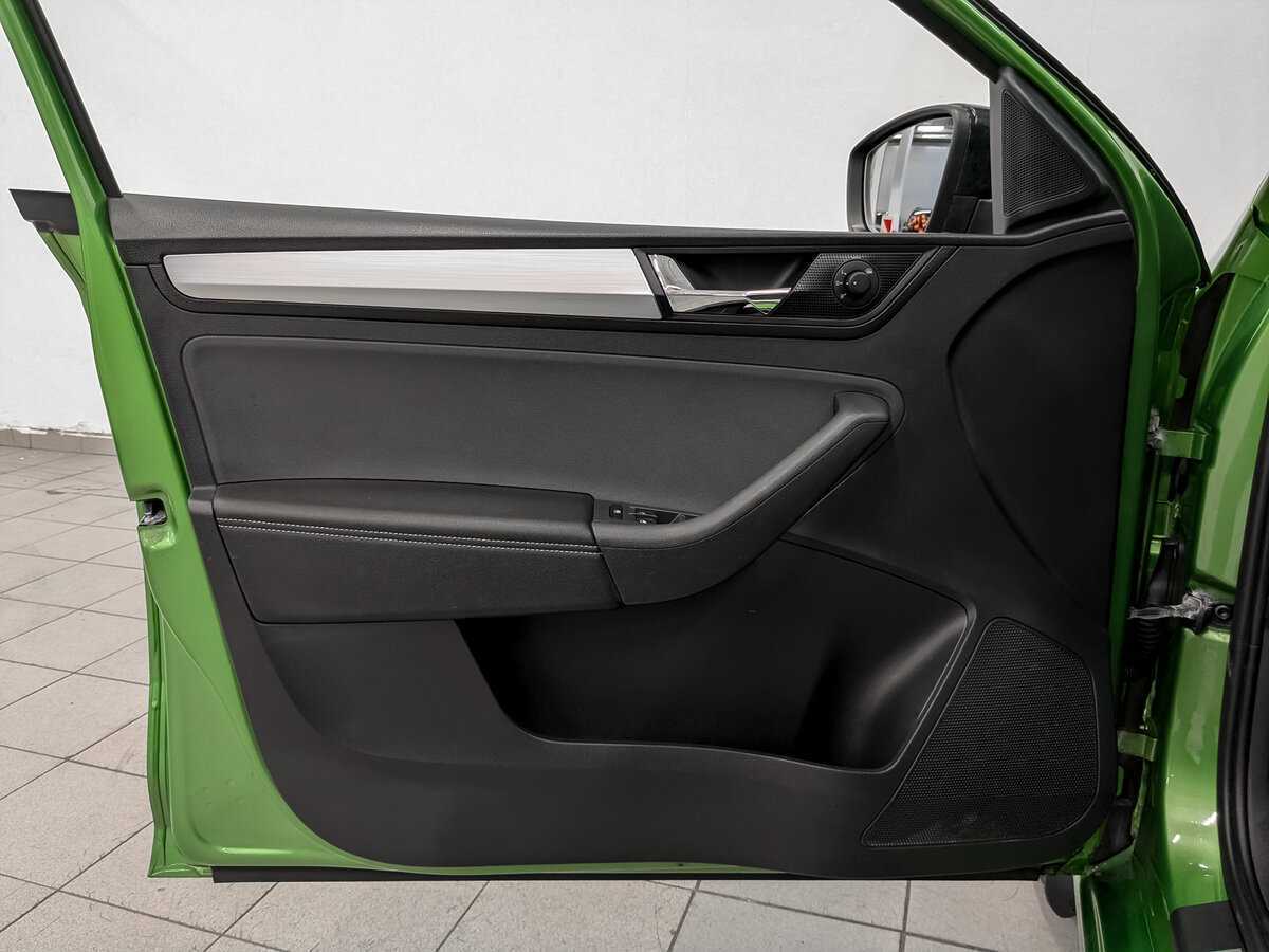 Skoda Rapid 2018 года с пробегом. Фото: #16