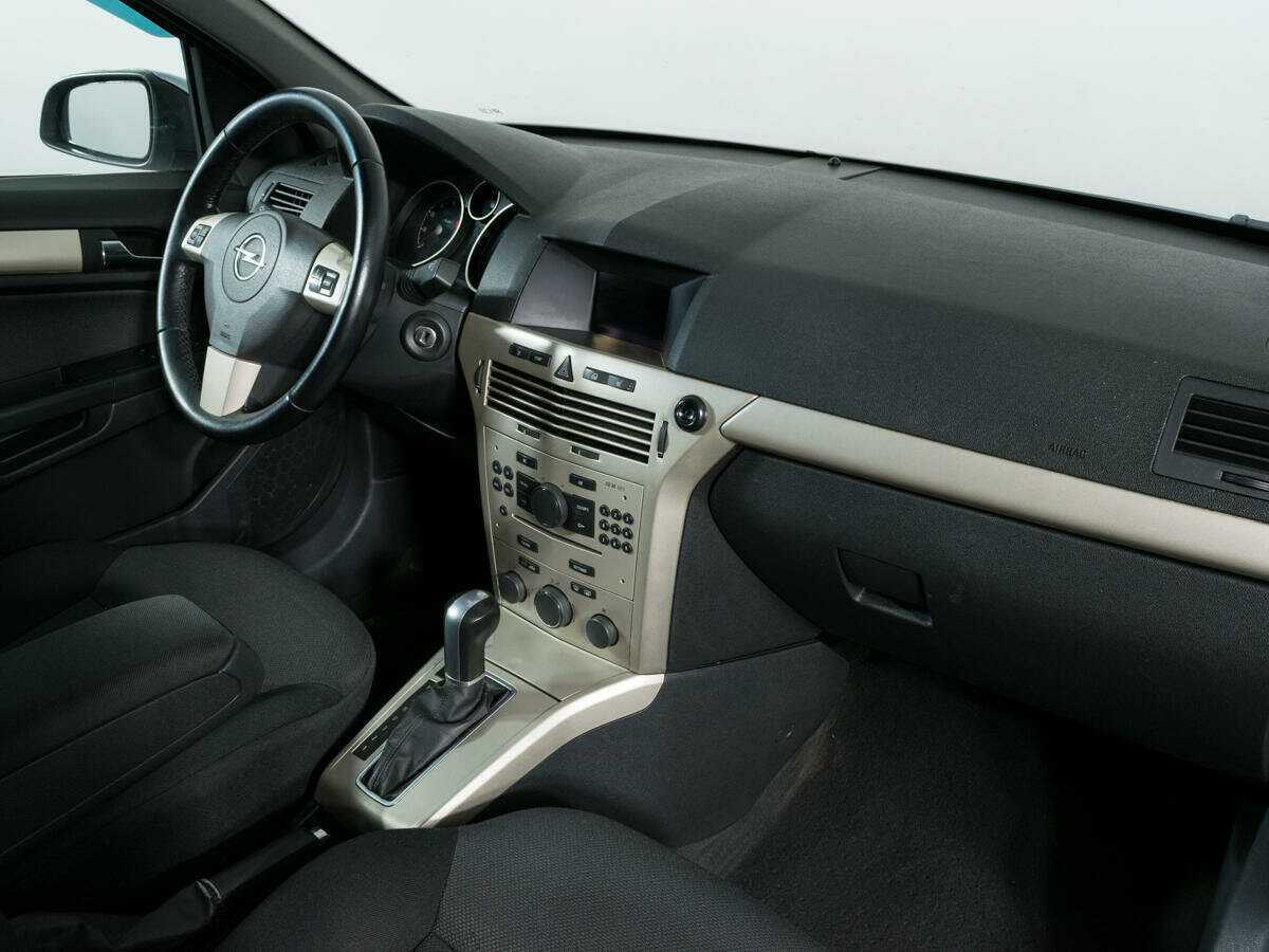 Opel Astra 2007 года с пробегом. Фото: #9