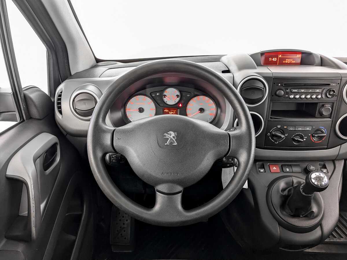 Peugeot Partner 2018 года с пробегом. Фото: #16