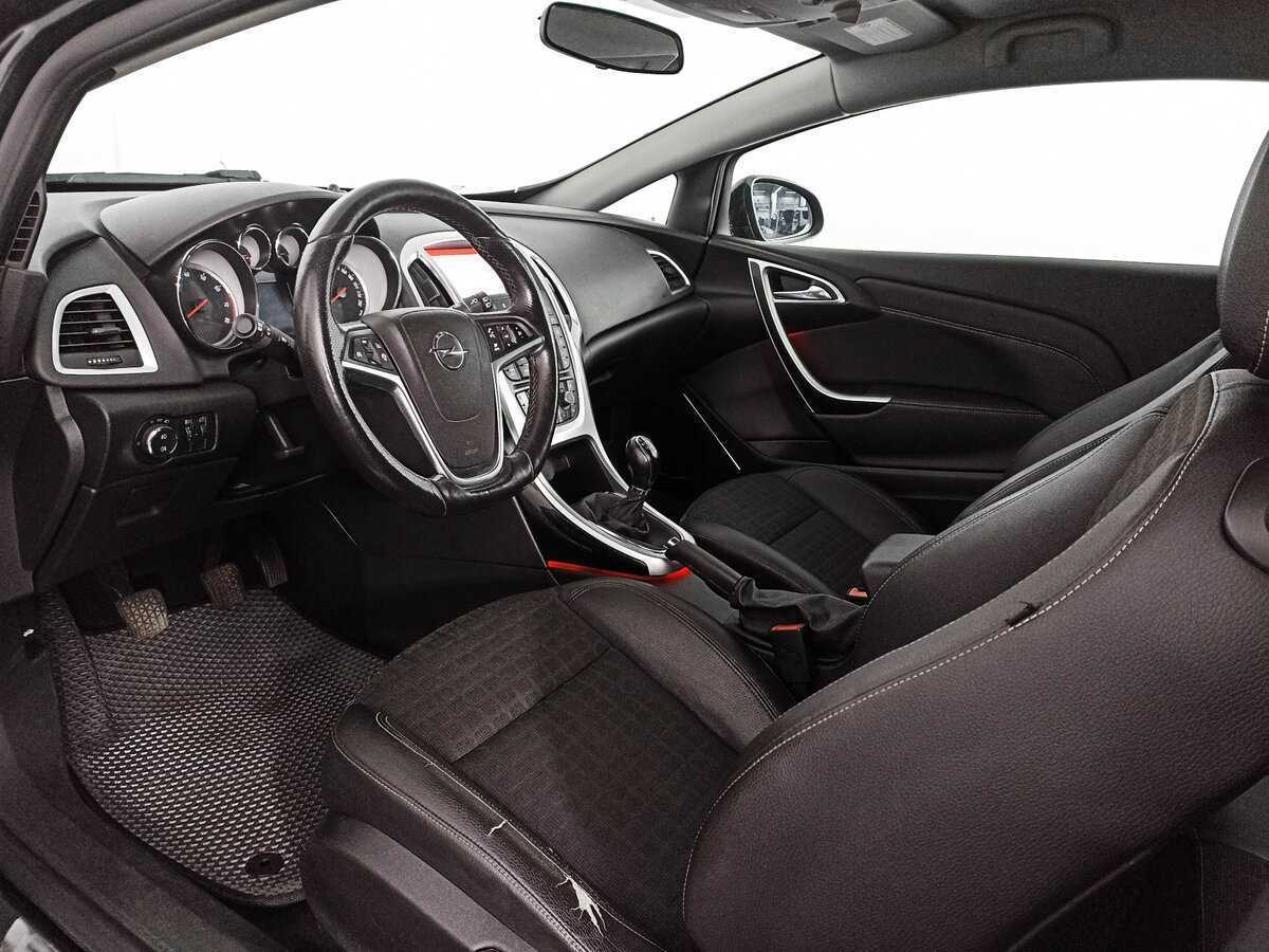 Opel Astra 2014 года с пробегом. Фото: #15