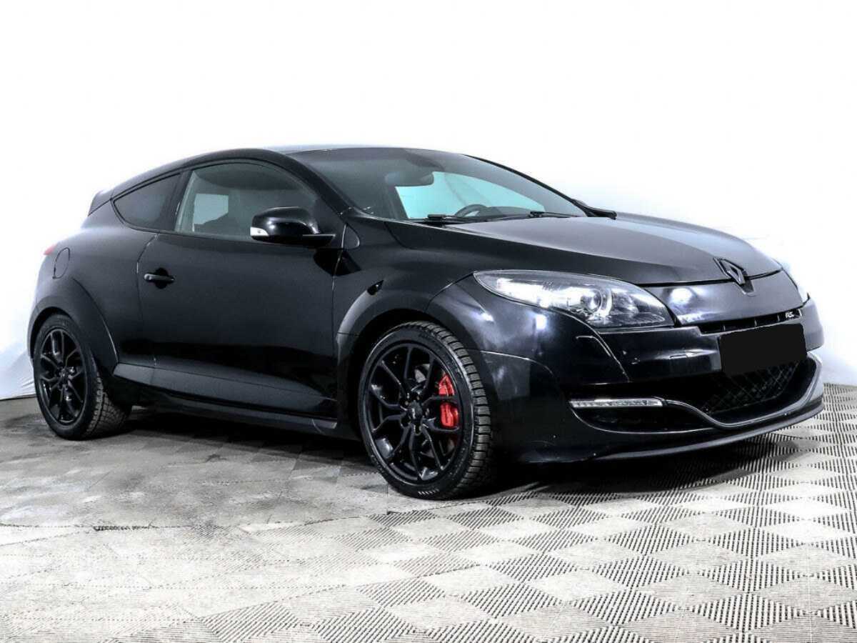 Renault Megane RS 2013 года с пробегом. Фото: #2