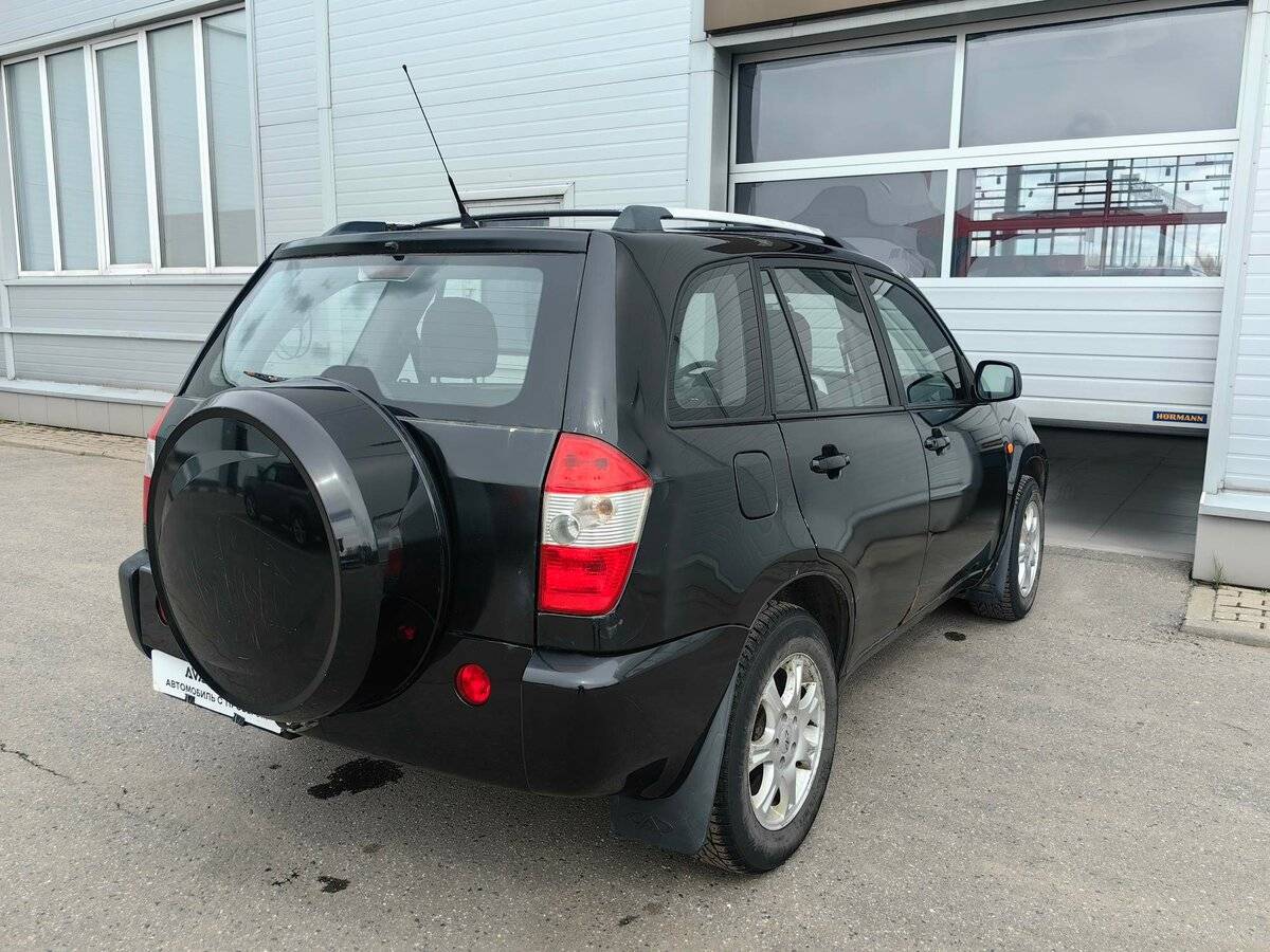 Chery Tiggo (T11) 2010 года с пробегом. Фото: #3