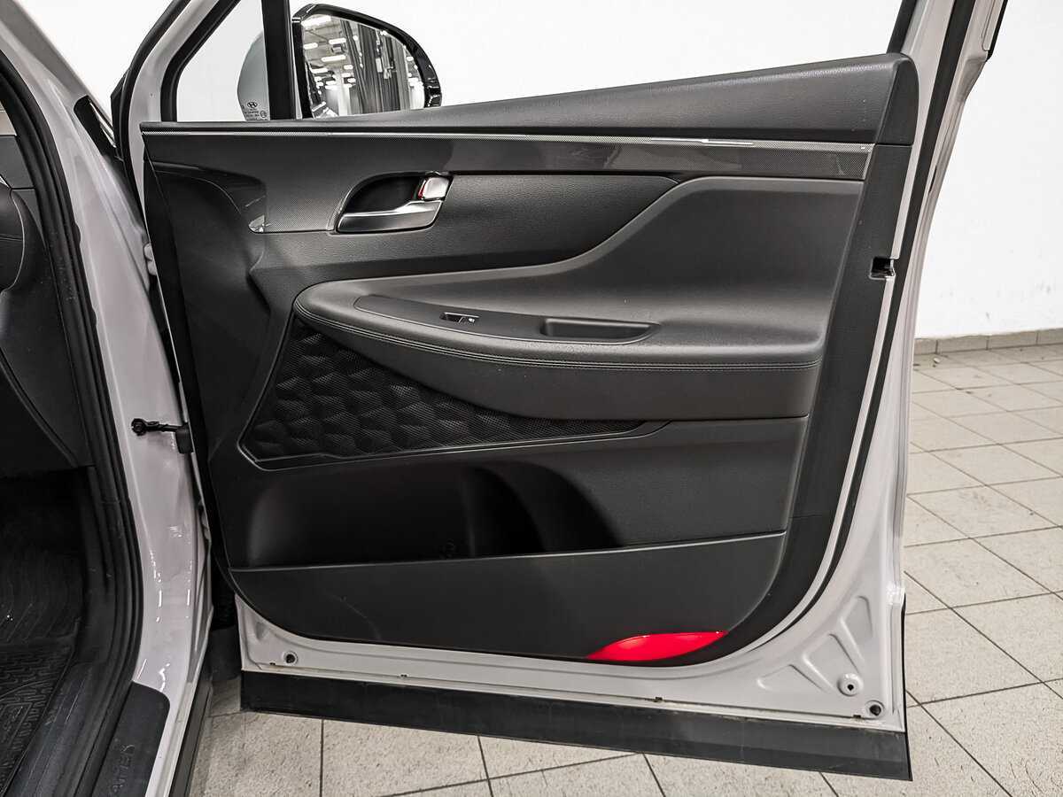 Hyundai Santa Fe 2022 года с пробегом. Фото: #21