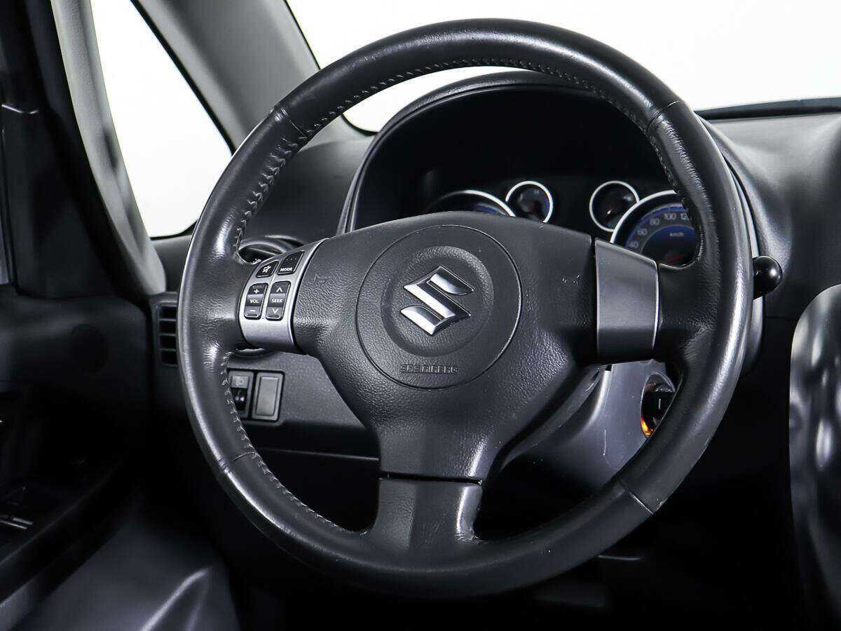 Suzuki SX4 2010 года с пробегом. Фото: #14