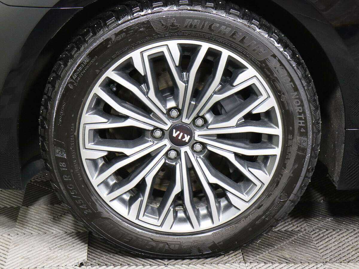 Kia K900 2019 года с пробегом. Фото: #18