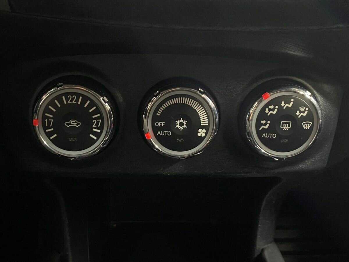 Mitsubishi Outlander 2011 года с пробегом. Фото: #14