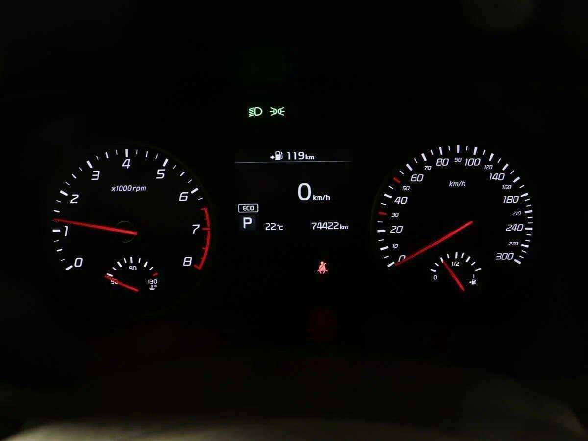 Kia Stinger 2019 года с пробегом. Фото: #9