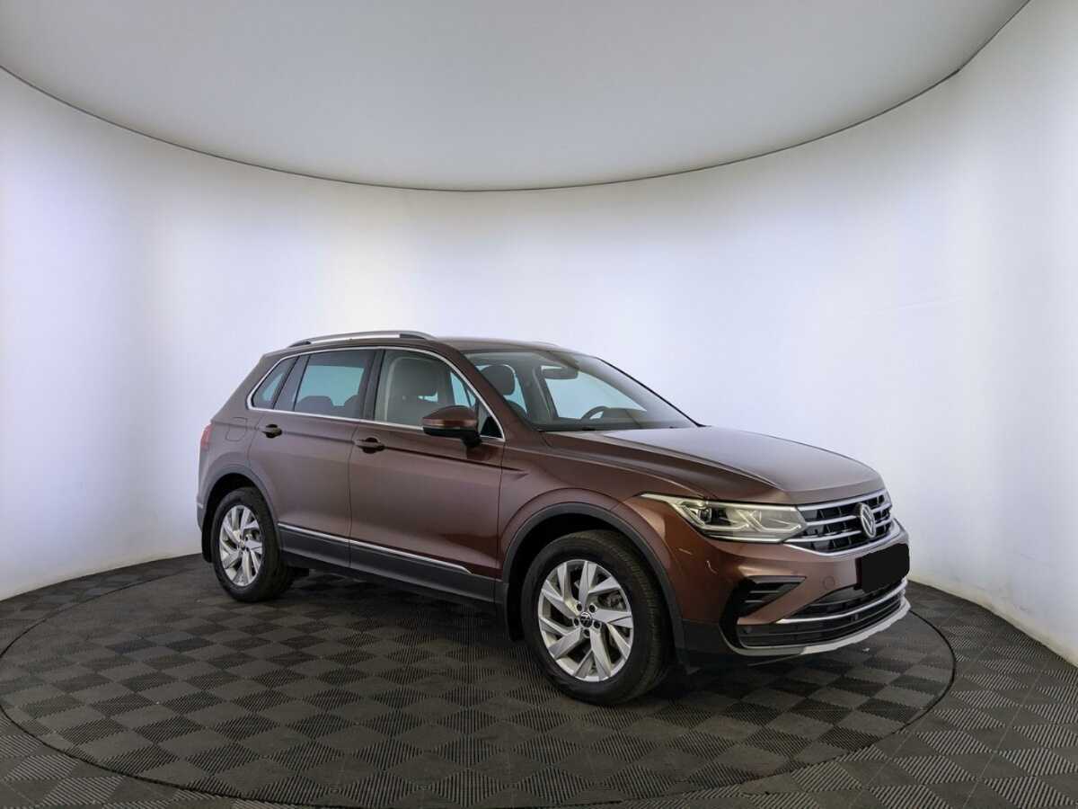 Volkswagen Tiguan 2021 года с пробегом. Фото: #2